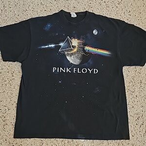 Delta Black Pro Weight T-Shirt